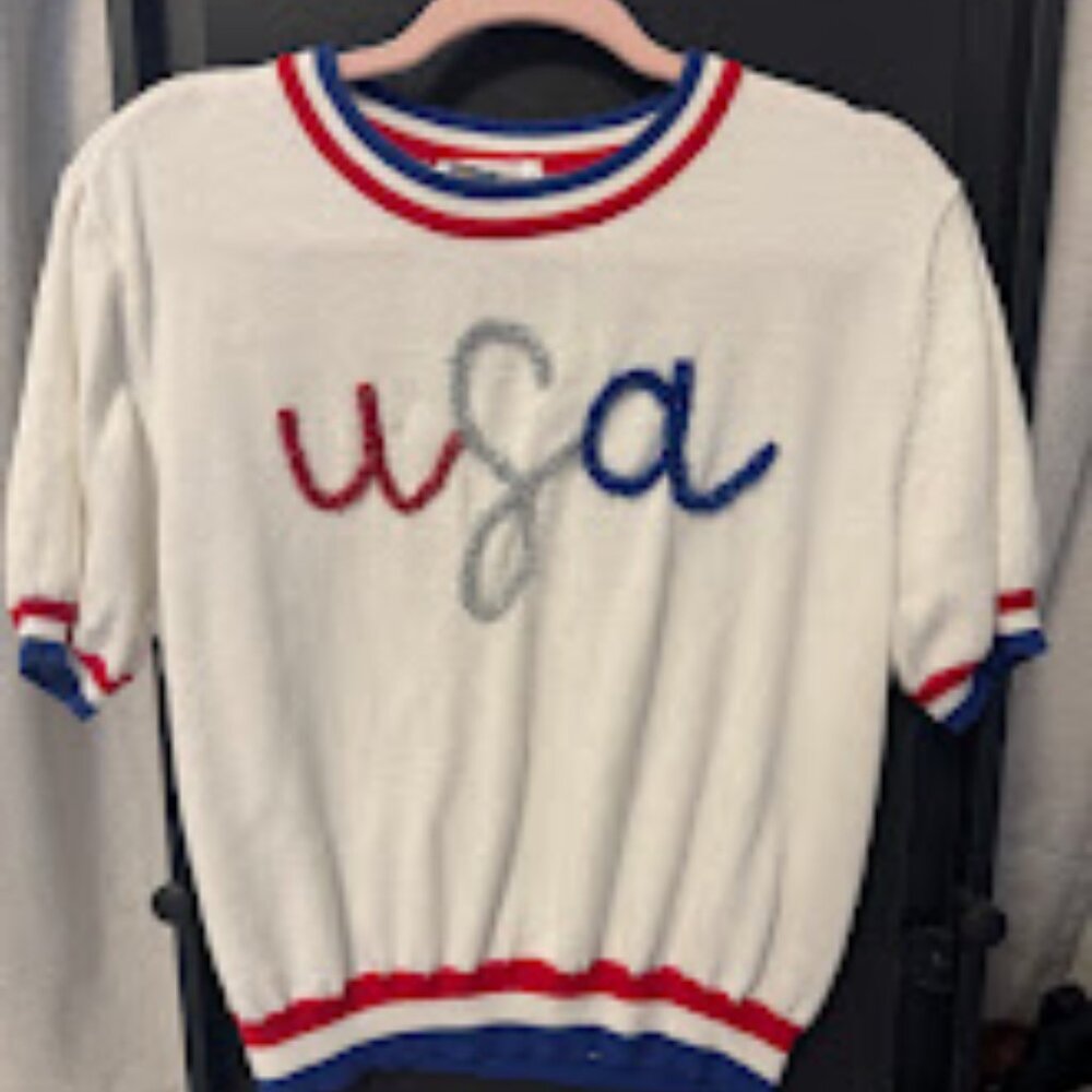 QOS USA Sweater Shirt